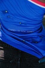 Camisola Di Nôs Terra - Cabo Verde Fã Mundial 2026 - Image 6