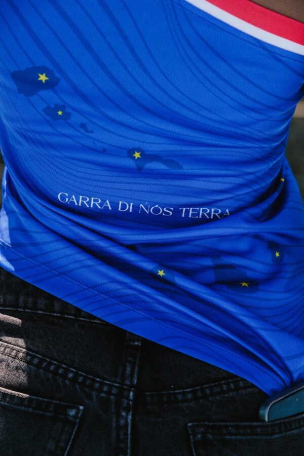 Camisola Di Nôs Terra - Cabo Verde Fã Mundial 2026 - Image 6